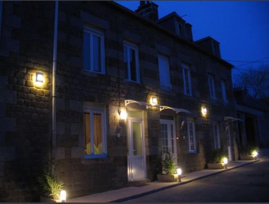 Appartement Cosy Tout Equipe Et Parking Couvert Prive Aux Portes De Flers Eksteriør billede